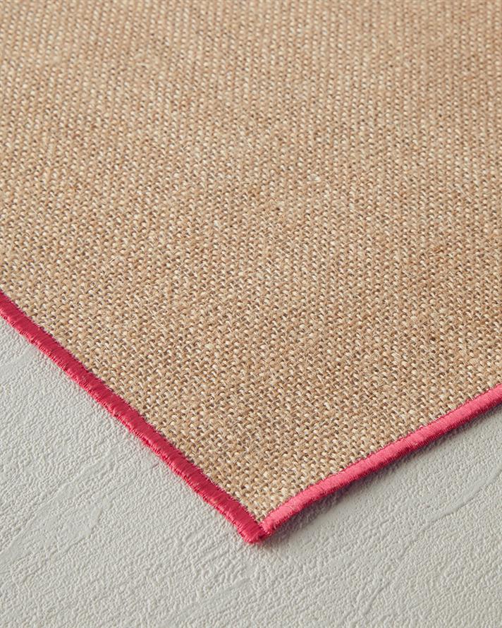 Exotic Lines Jute American Service Fuchsia