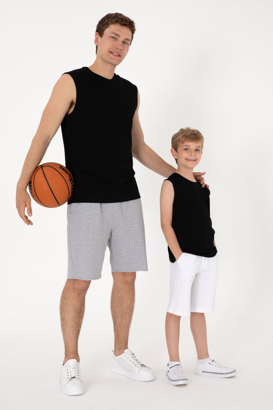 Men's Regular Fit Crew Neck Black T-Shirt