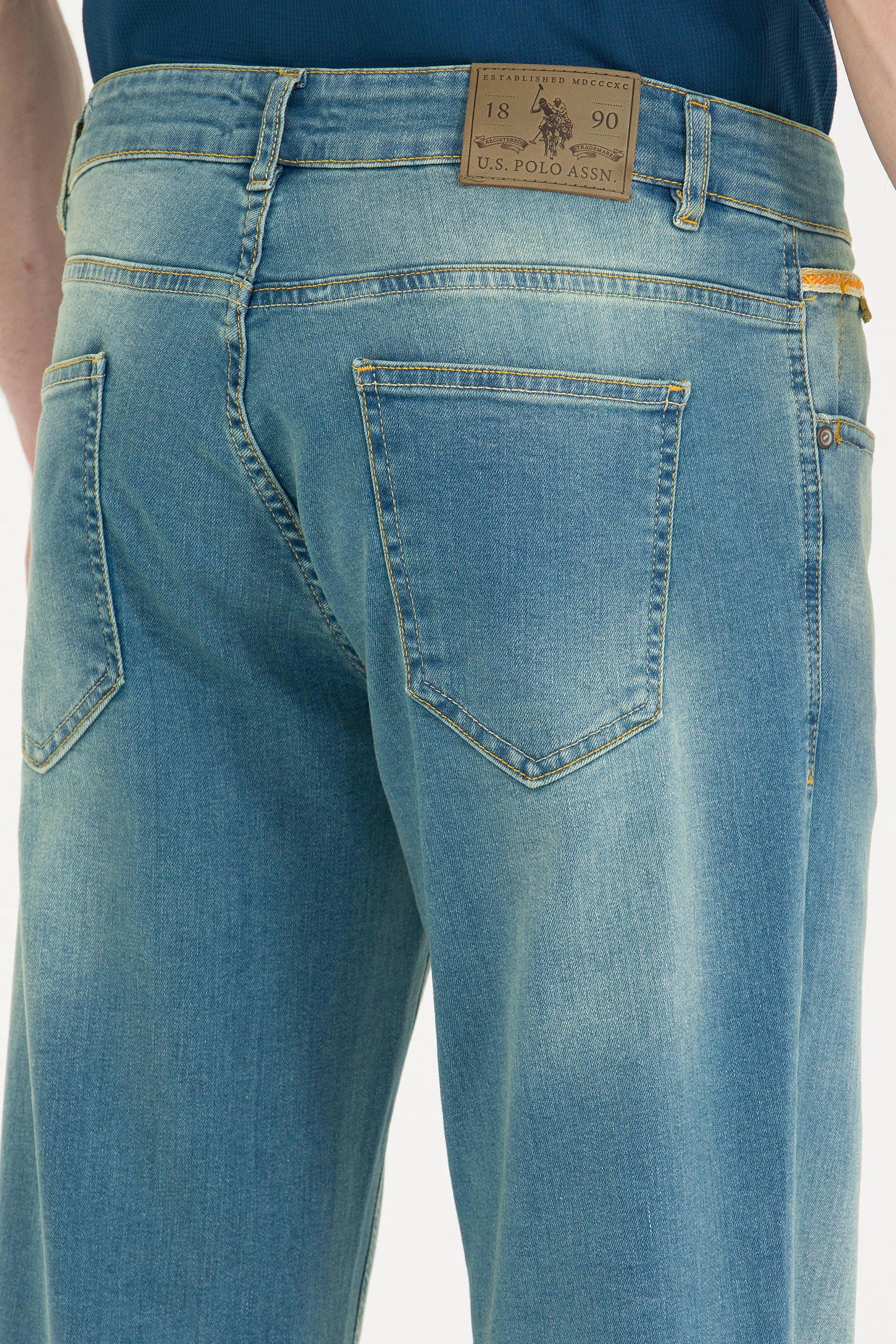 Men's Light Blue Jeans