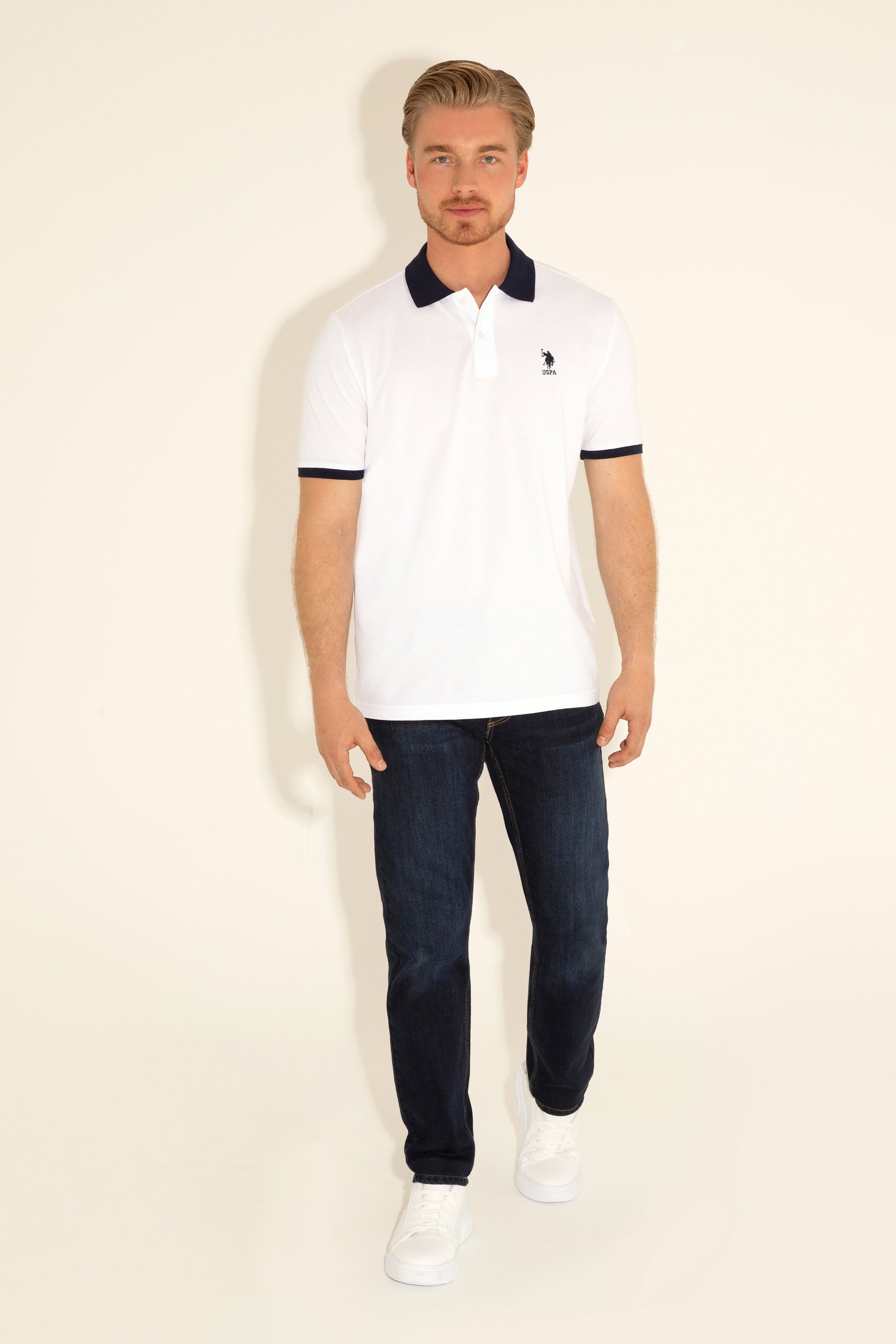 Men's White Basic T-Shirt