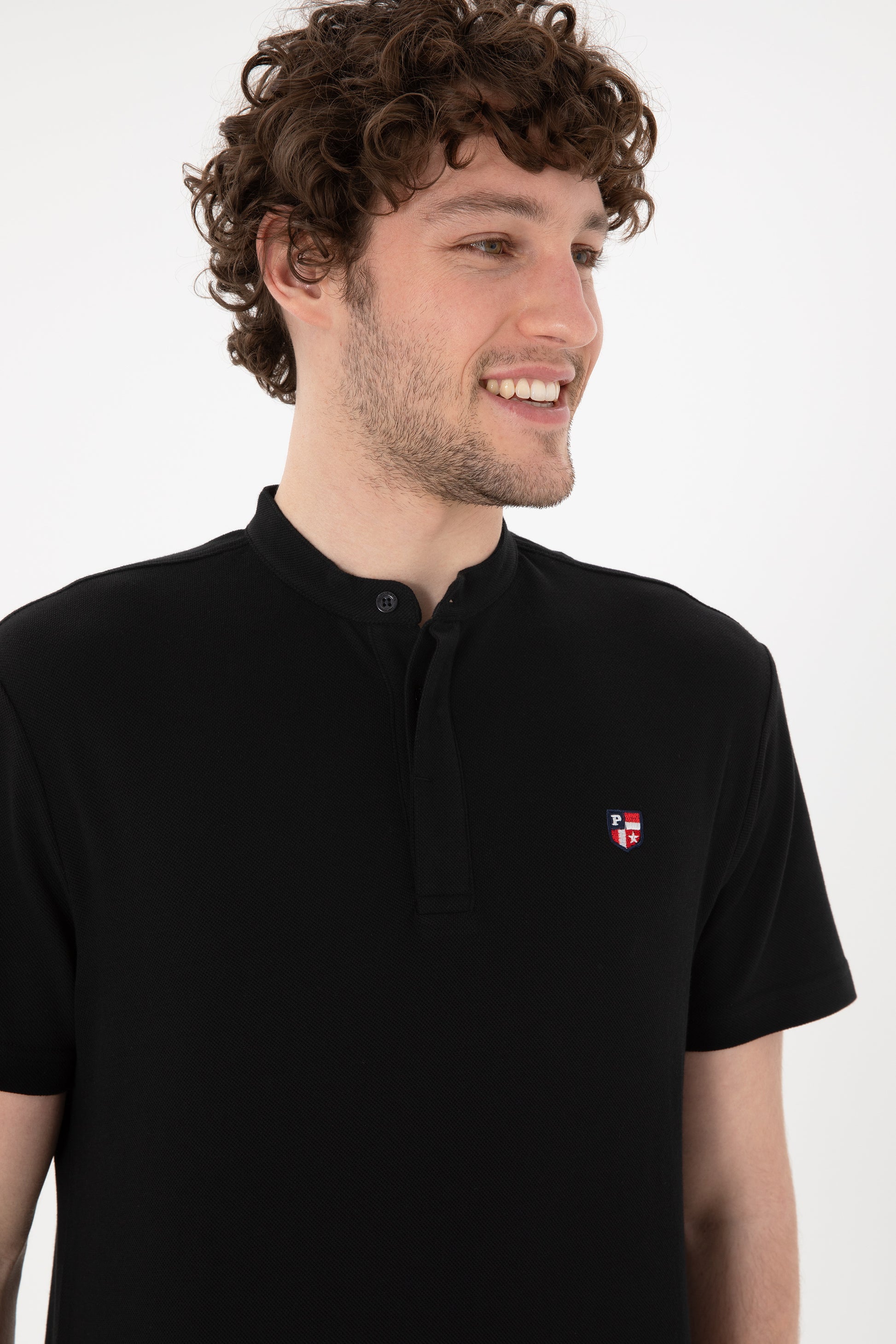 Men's Regular Fit Dominant Collar Black Basic T-Shirt