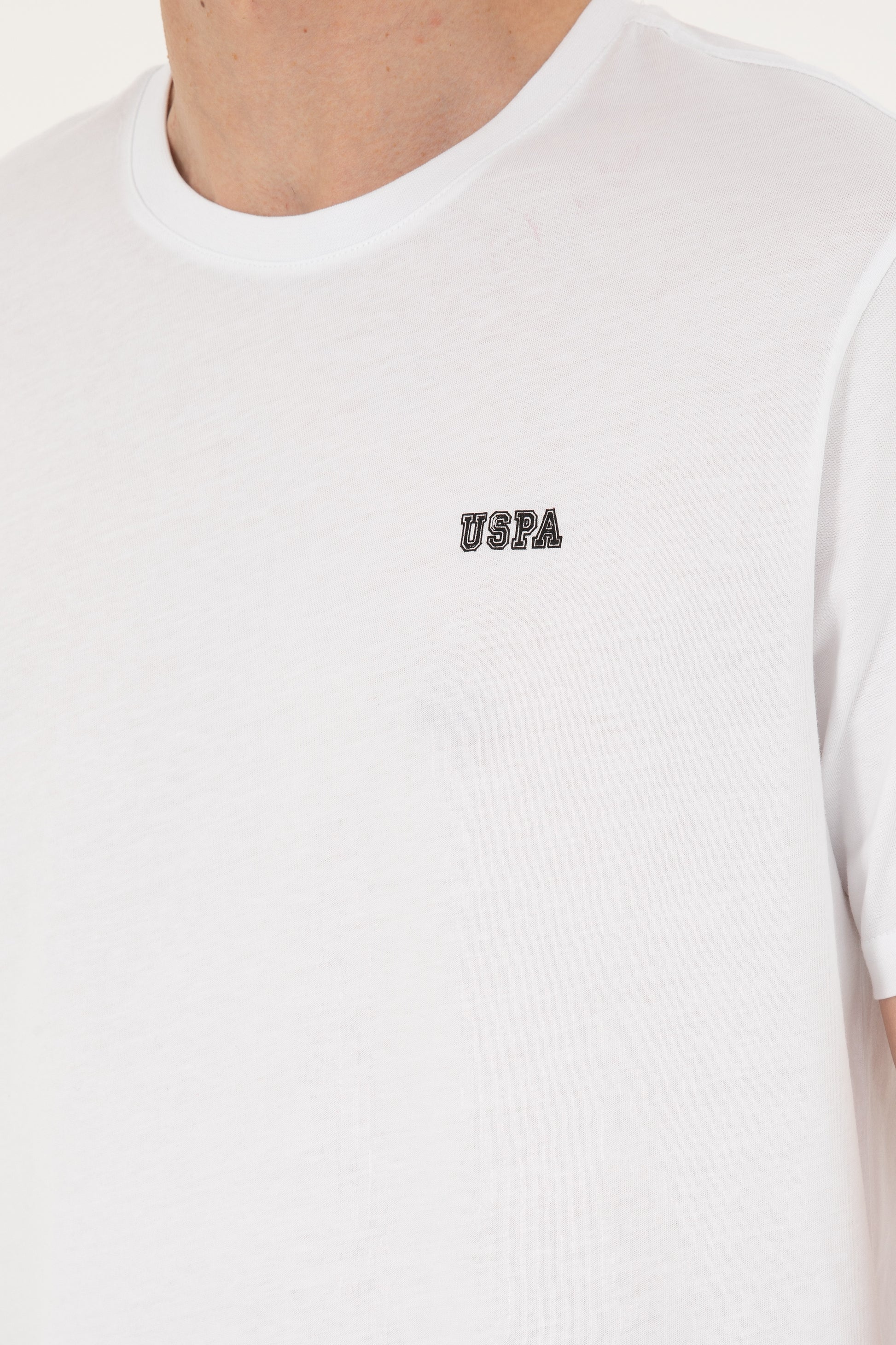 Men's Regular Fit Crew Neck White T-Shirt
