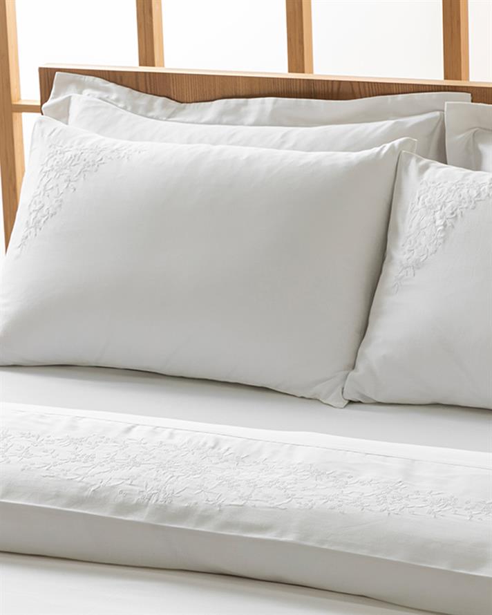 Laurel Cotton Satin Embroidered Double Bed Linen Set White