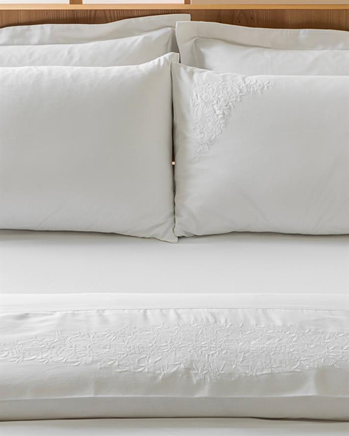 Laurel Cotton Satin Embroidered Double Bed Linen Set White