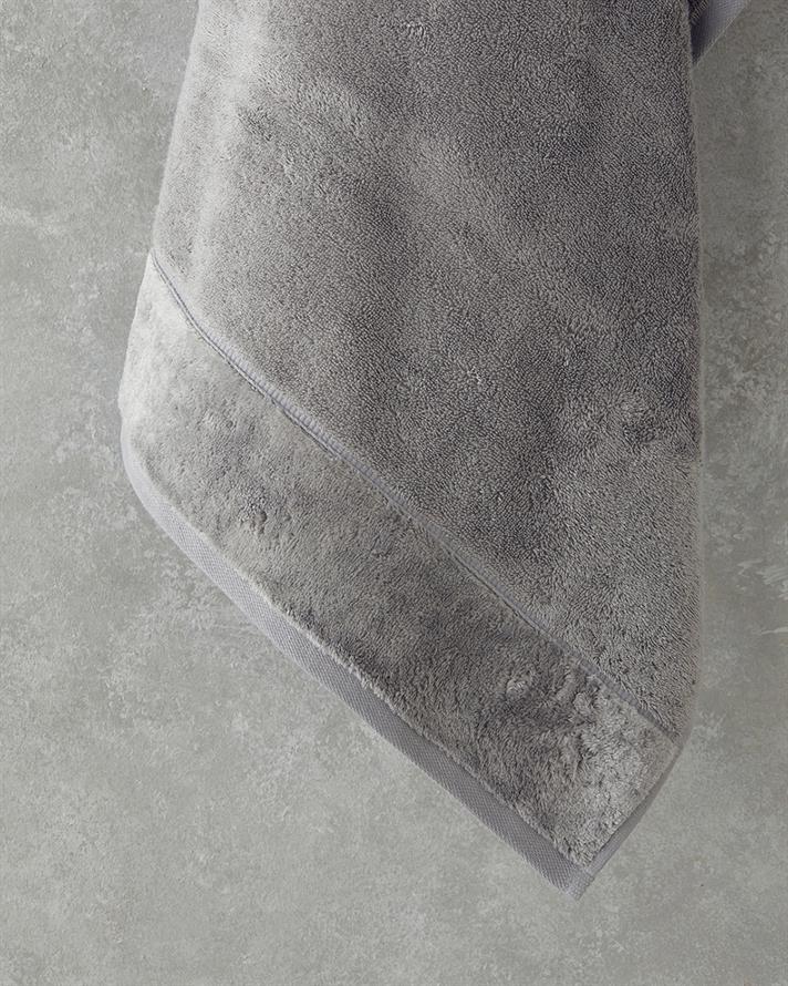 Leafy Bamboo Bath Towel Grey