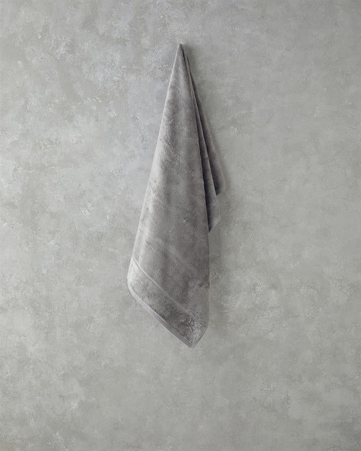 Leafy Bamboo Bath Towel Grey