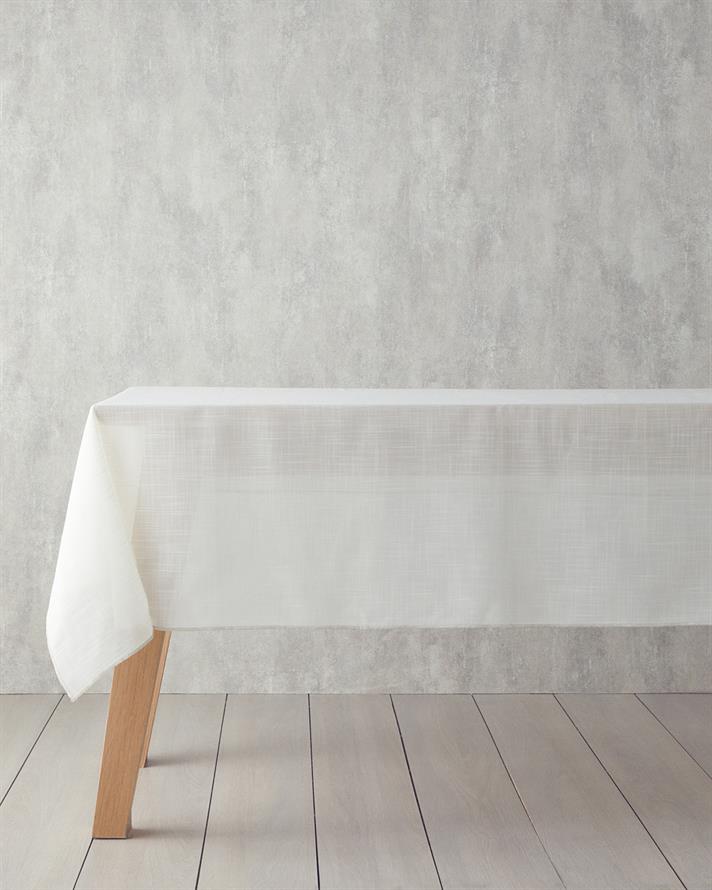 Lenore Polyester Tablecloth Silver