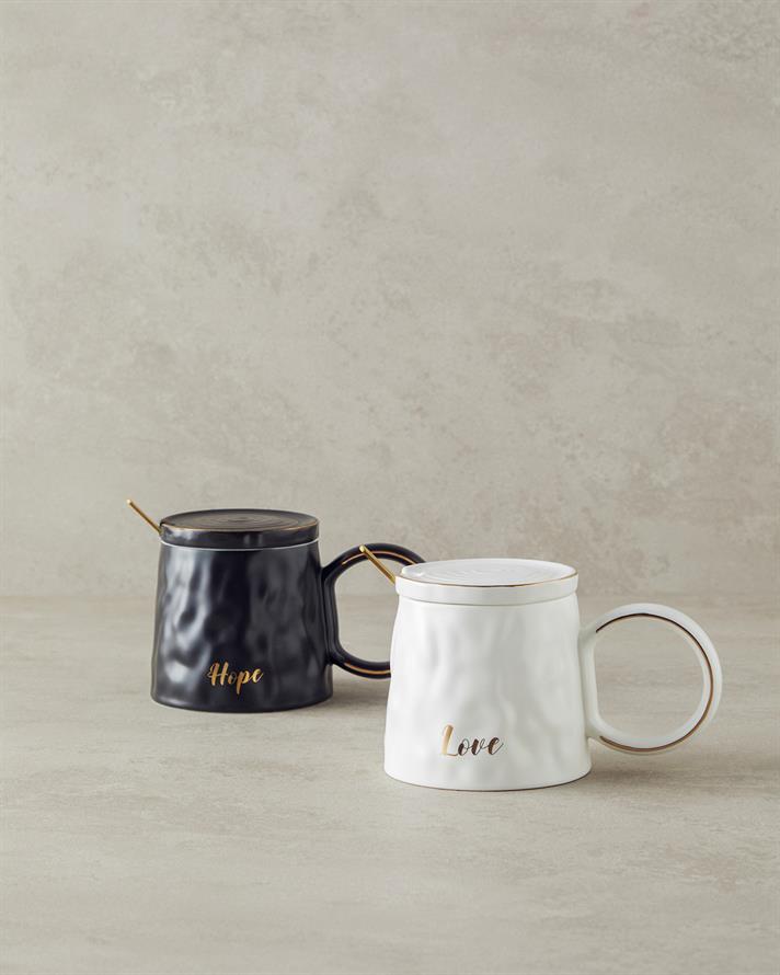 Mantra New Bone China Mug with Lid Spoons White