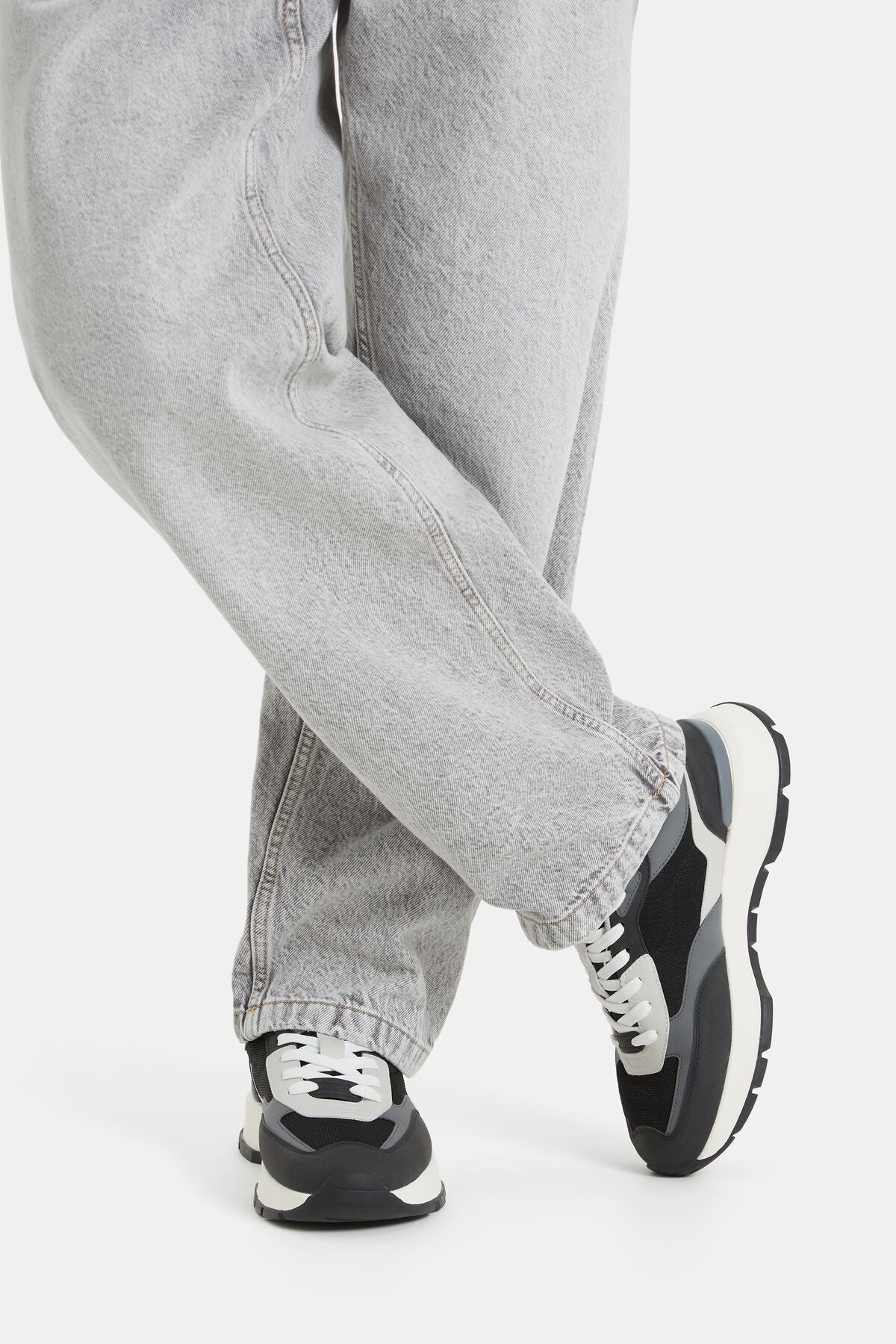 Contrast mesh sneakers - 40 - EGY6136610094-01