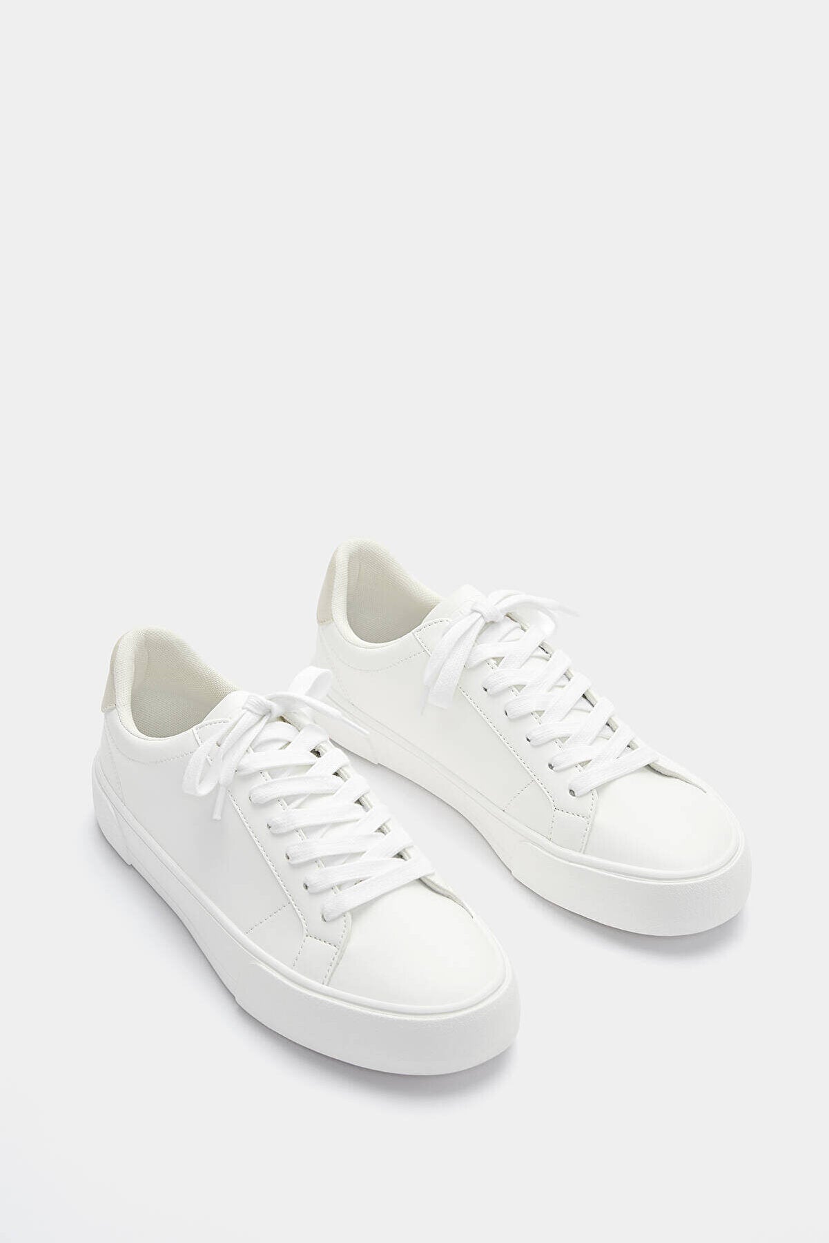 Pull & Bear Basic Sport Shoes 12278240 - 43 - EGY895878046-01