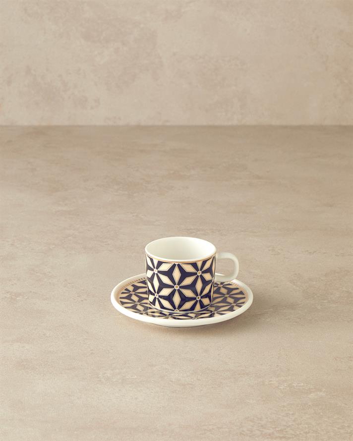 Modern Sense Bone Porcelain Coffee Cup Set 4 Pieces 2 Seater Black