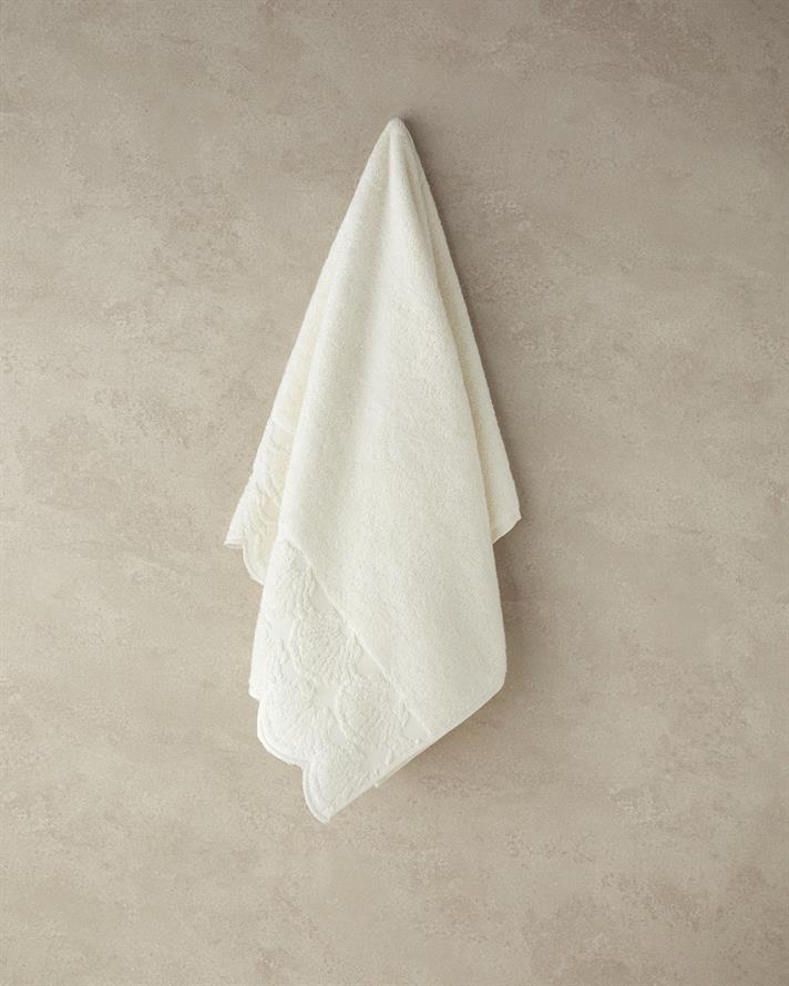 Oyster Cotton Face Towel 50x80 cm Ecru