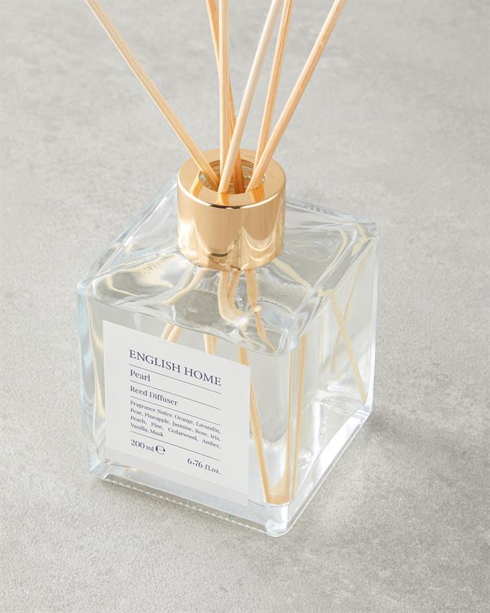 Room Fragrance with Pearl Bar