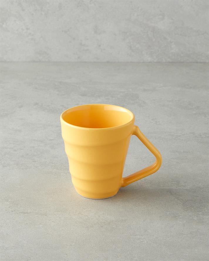 Twisty Ceramic Mug 255 ml Yellow